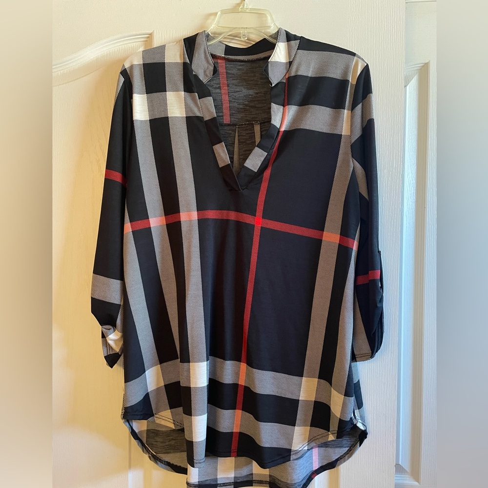 Women’s Black/Red/White Blouse